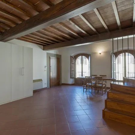 Apartment Pitti View In Serragli