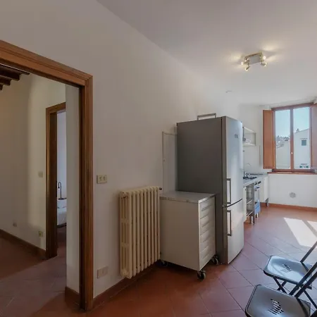 Pitti View In Serragli Florencja